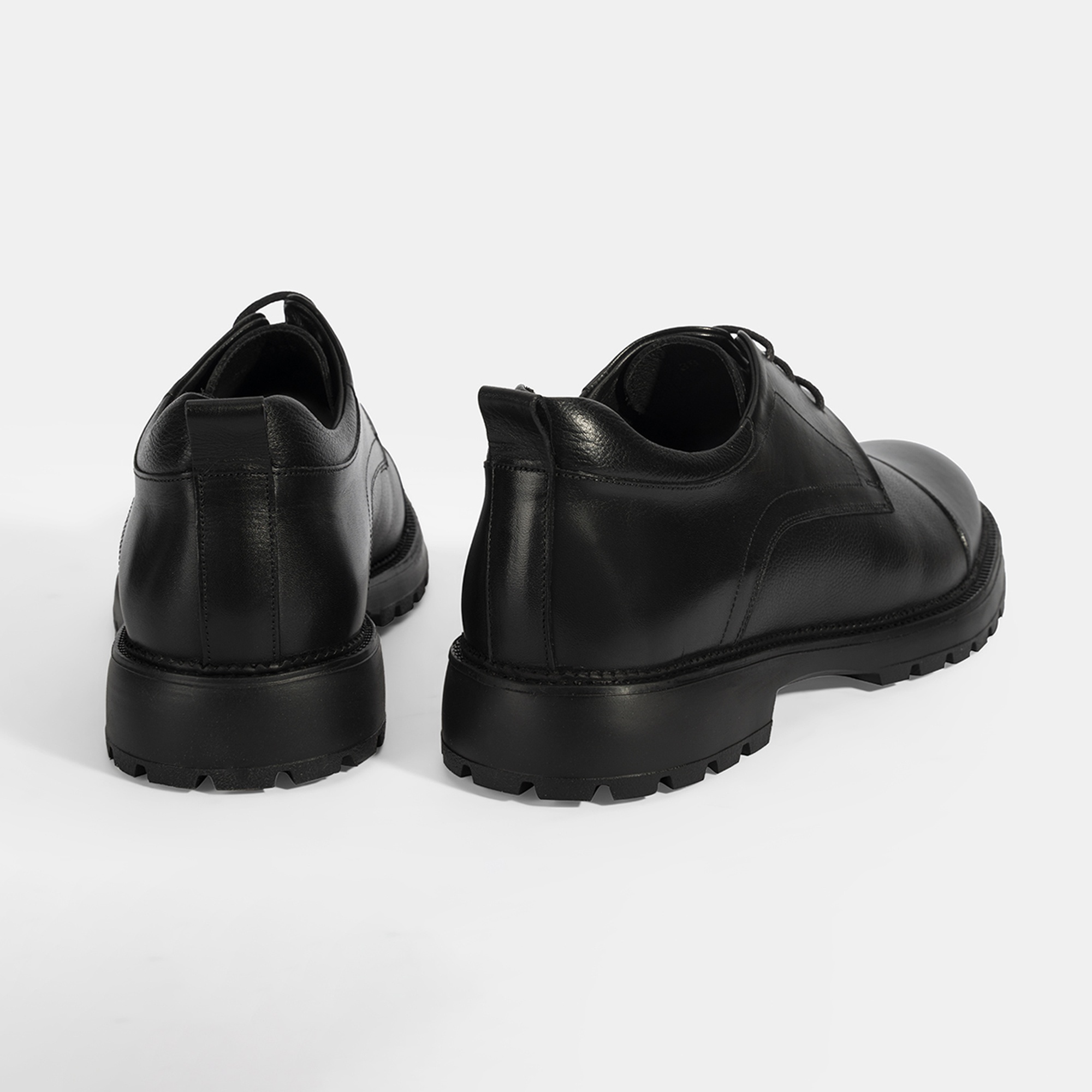 Erkek Siyah Bağcıklı Deri Günlük Ayakkabı