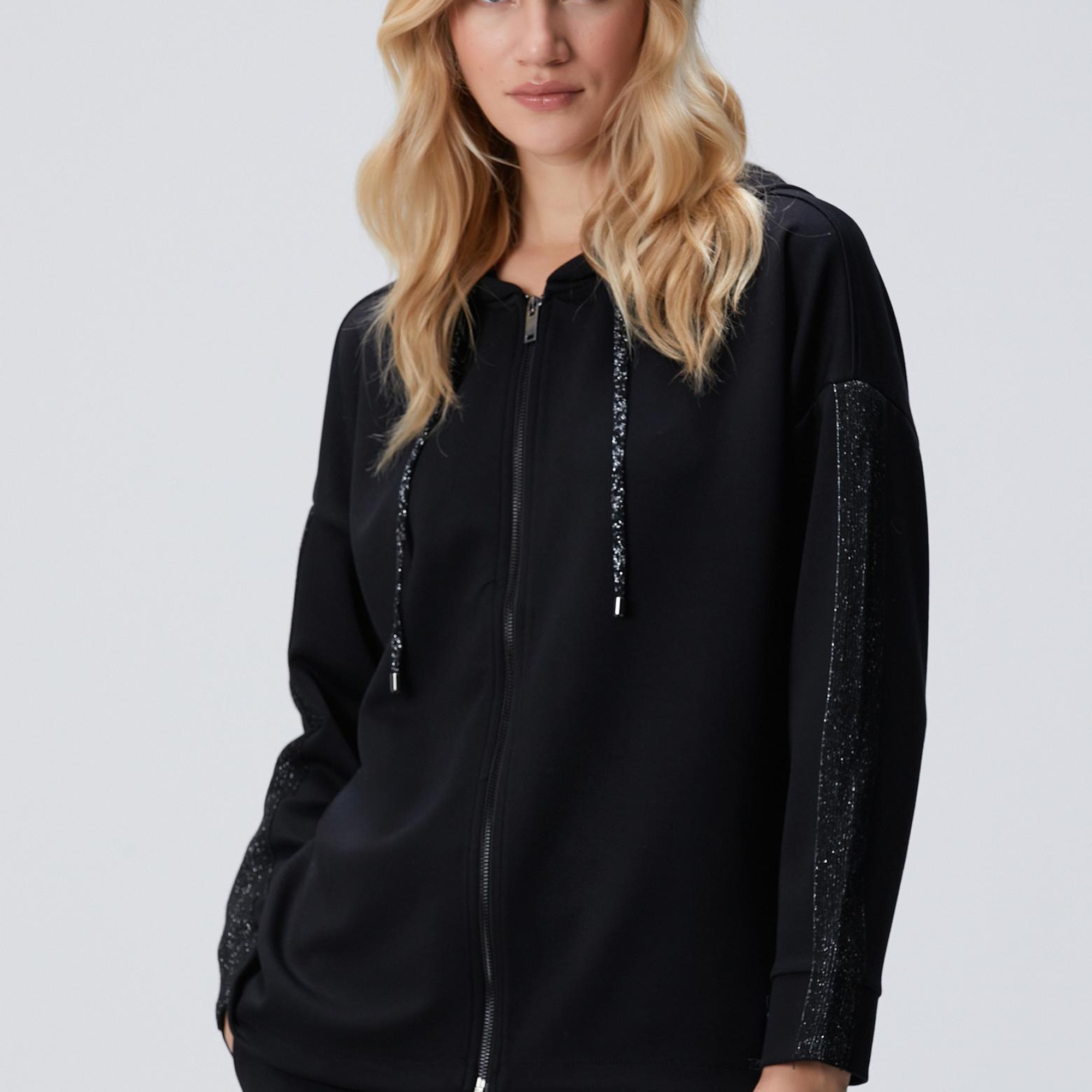 Network Kadın Siyah Kapüşonlu Triko Garnili Sweatshirt