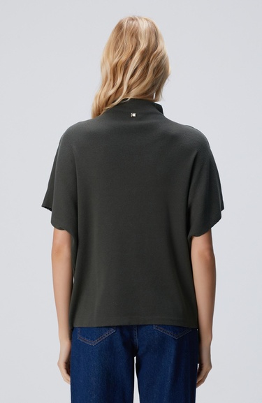  Network Kadın Haki Dik Yaka Kısa Kollu Nervür Detaylı Kazak