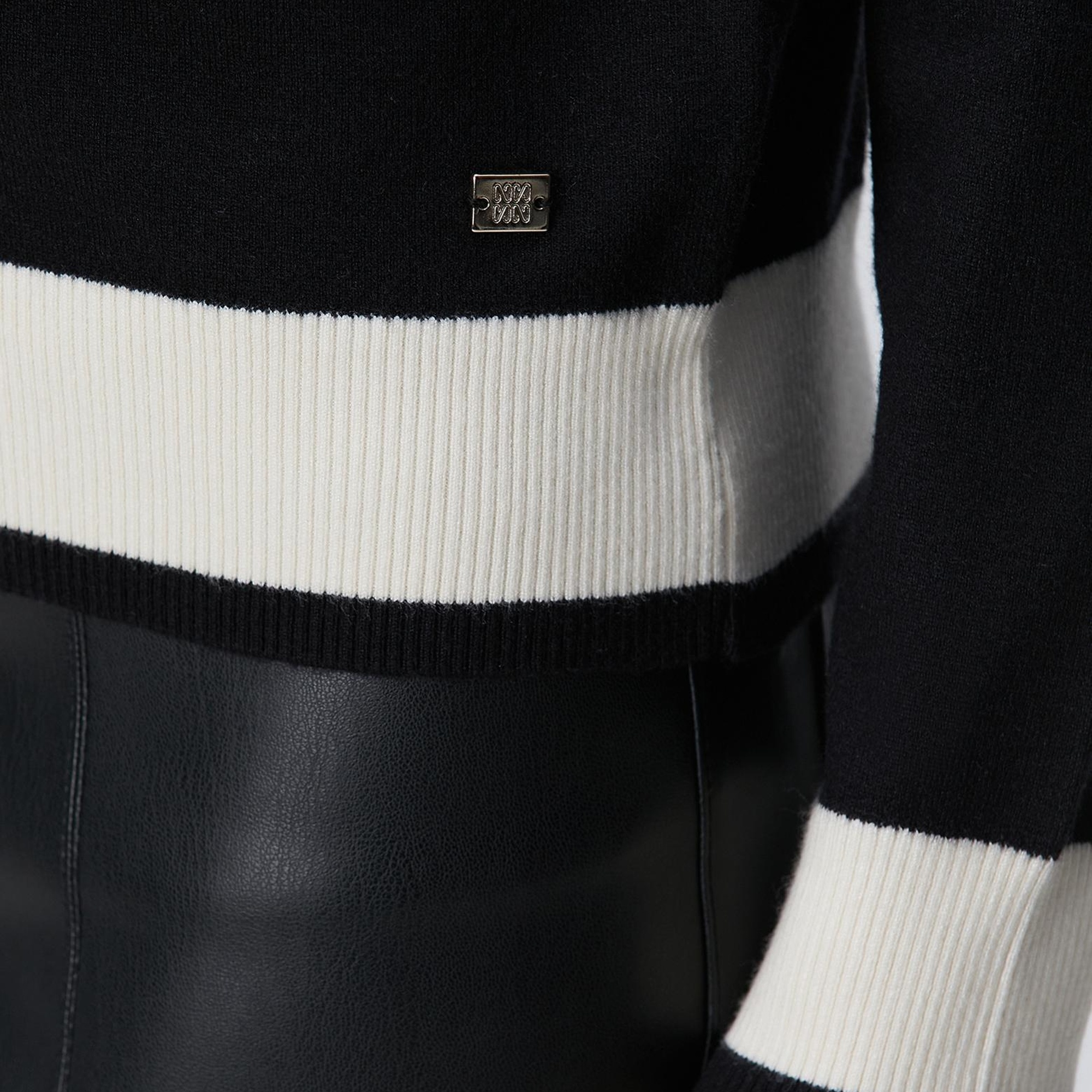 Network Kadın Siyah Bisiklet Yaka Kontrast Renk Kazak