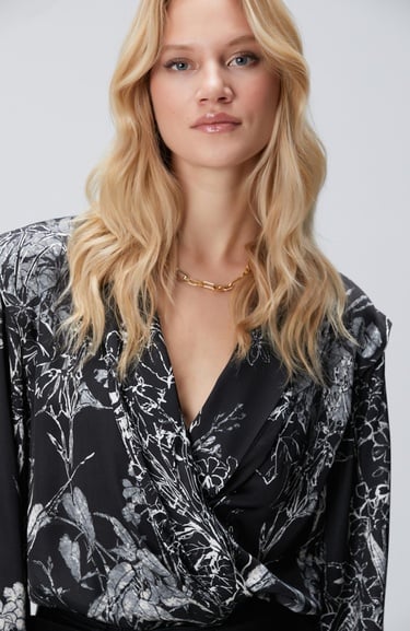  Network Kadın Siyah Kırık Beyaz Desenli Bluz