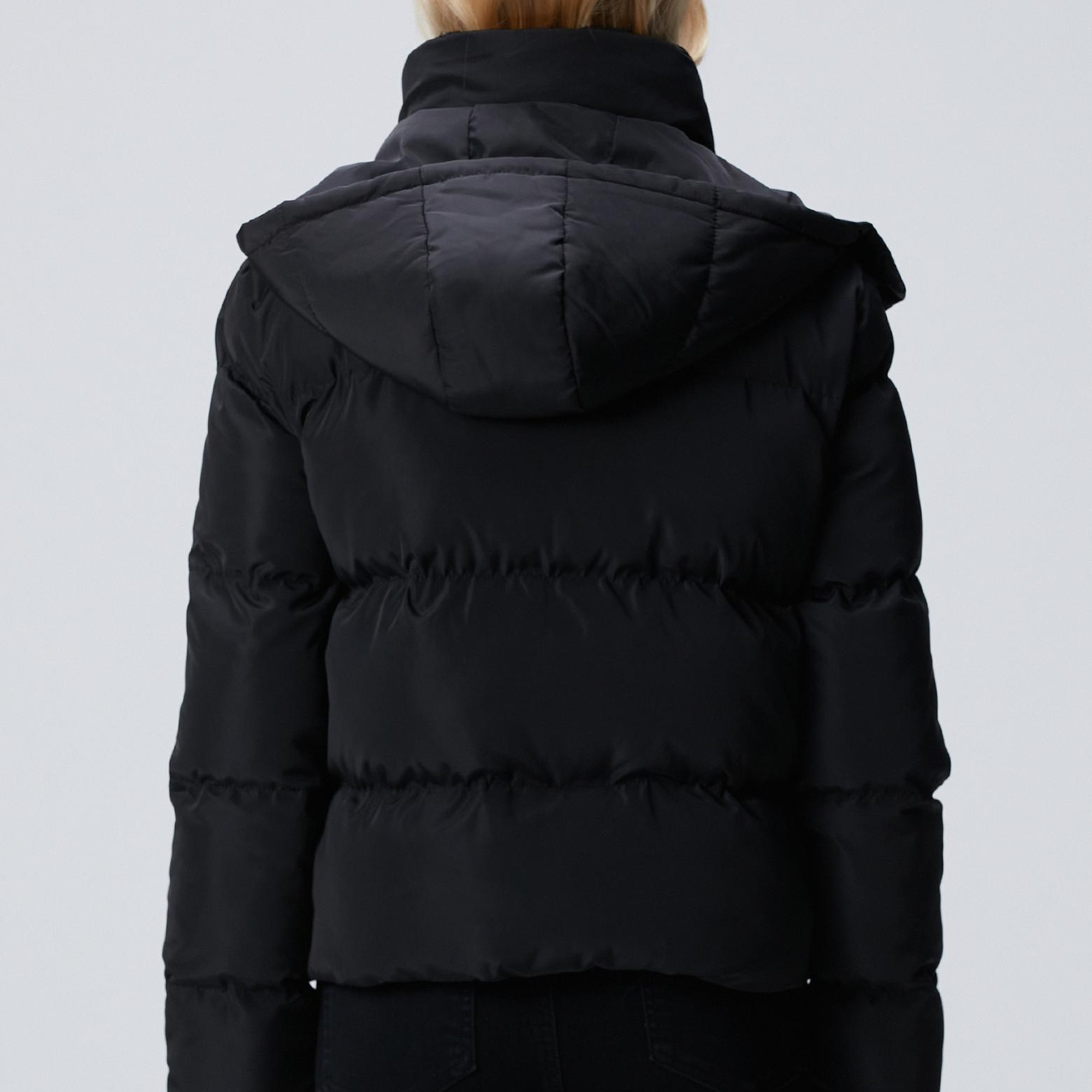 Network Kadın Siyah Kapüşonlu Kapitone Mont