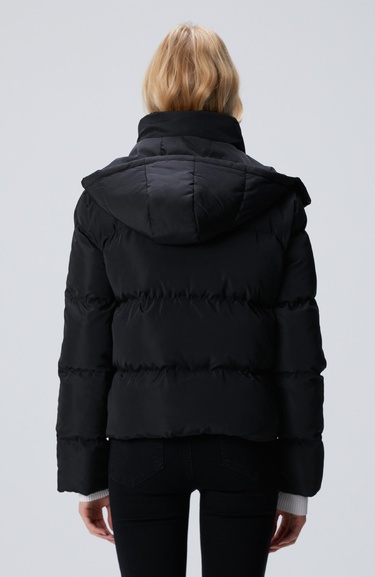  Network Kadın Siyah Kapüşonlu Kapitone Mont