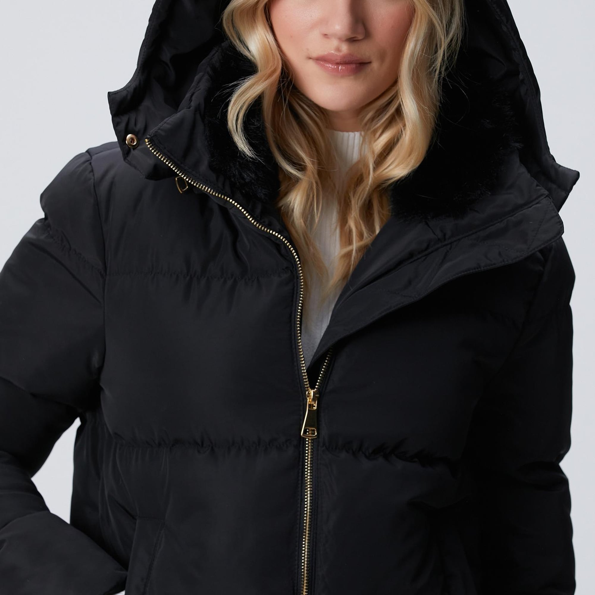 Network Kadın Siyah Kapüşonlu Kapitone Mont