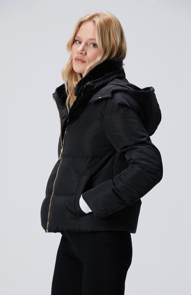  Network Kadın Siyah Kapüşonlu Kapitone Mont