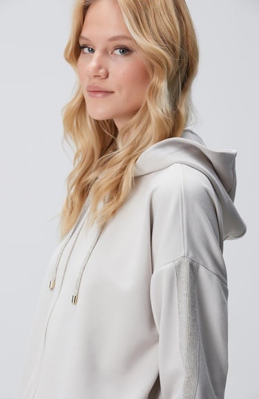  Network Kadın Bej Kapüşonlu Triko Garnili Sweatshirt