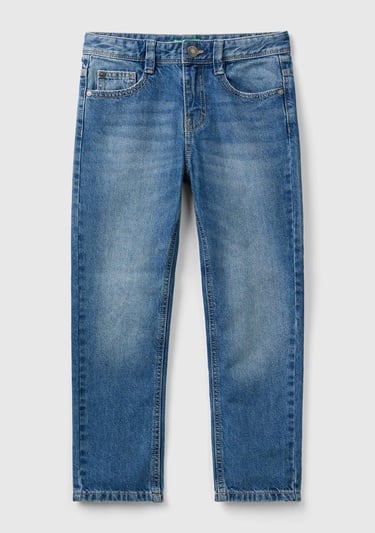  Erkek Çocuk Açık Denim Arkası Logo İşlemeli 5 Cepli Düz Kesim Denim Pantolon