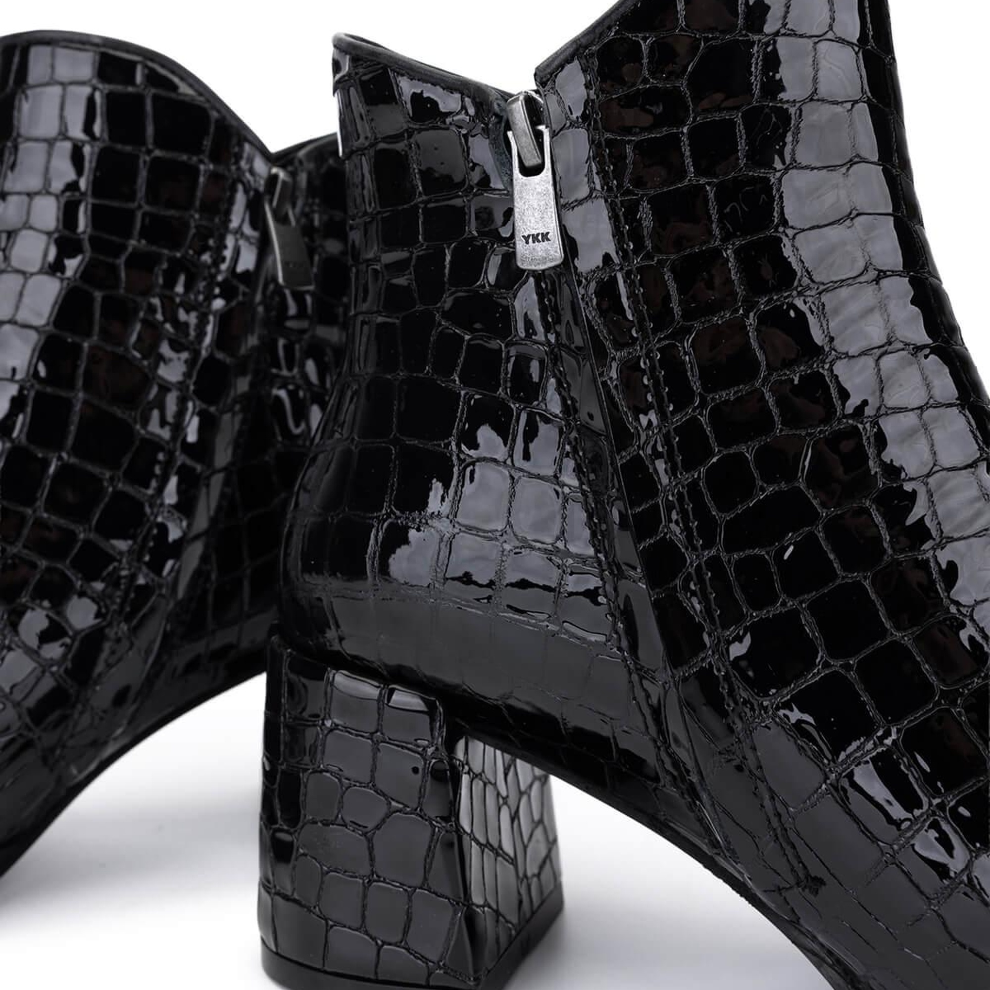 Tamer Tanca Kadın Hakiki Deri Siyah Rugan Klasik Bot