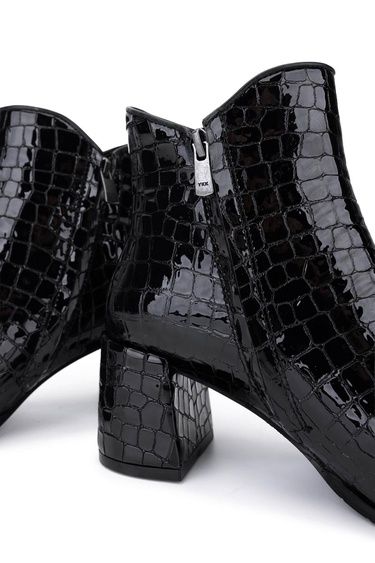  Tamer Tanca Kadın Hakiki Deri Siyah Rugan Klasik Bot