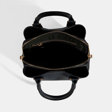  Kadın Lacivert Omuz Askılı El Çantası