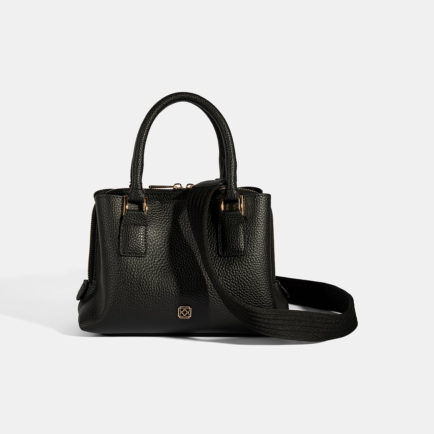  Kadın Siyah Omuz Askılı El Çantası