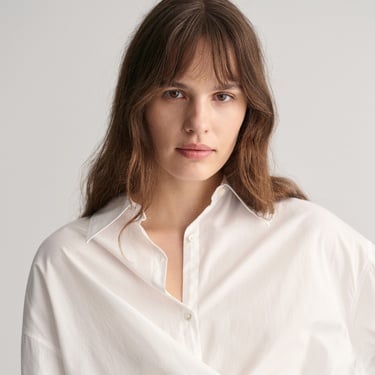  GANT Kadın Beyaz Oversize Fit Klasik Yaka Gömlek