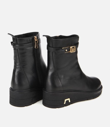  Kadın Deri Siyah Tokalı Dolgu Topuklu Bot