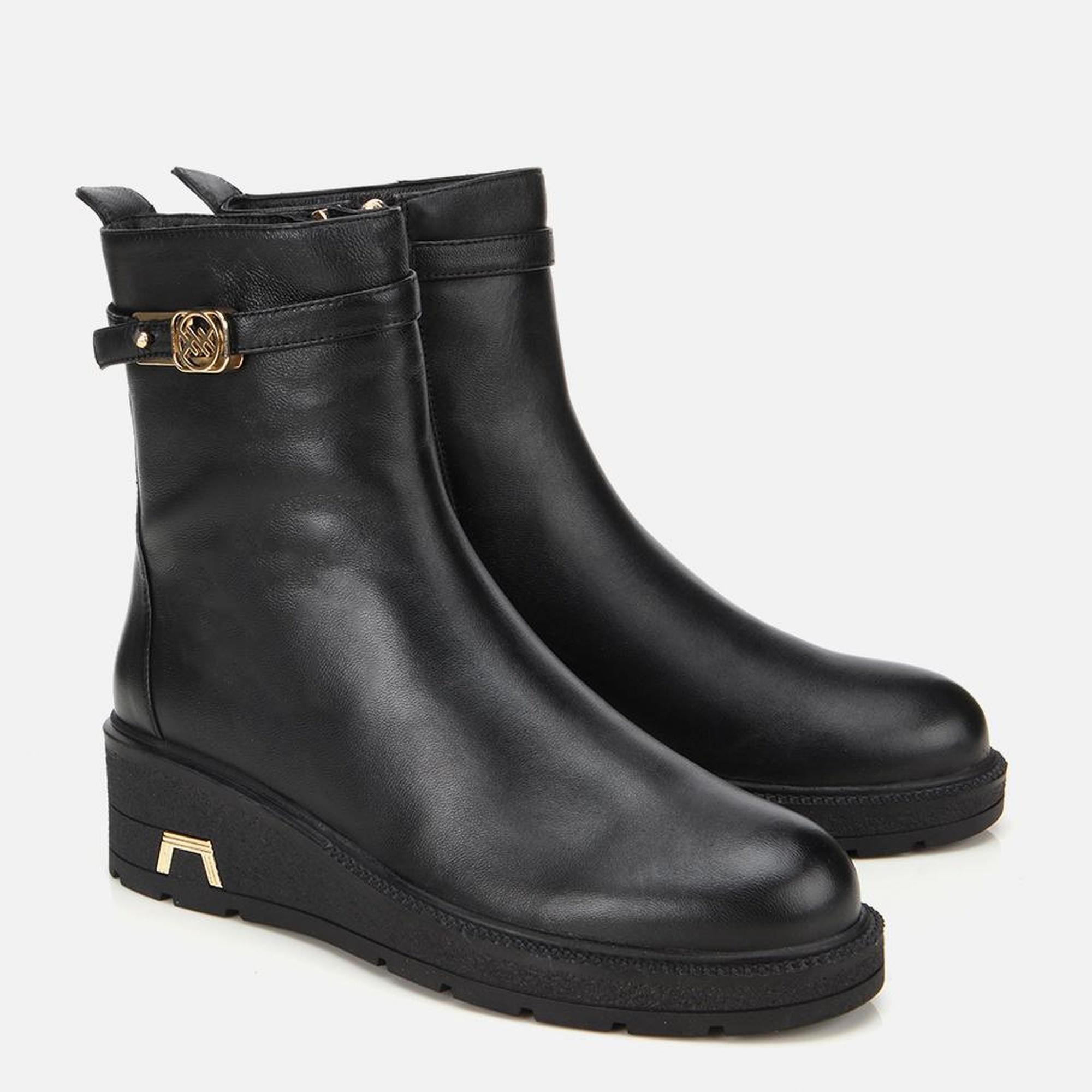 Kadın Deri Siyah Tokalı Dolgu Topuklu Bot