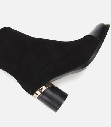  Kadın Süet Deri Siyah Gold Detaylı Bilekte Topuklu Bot