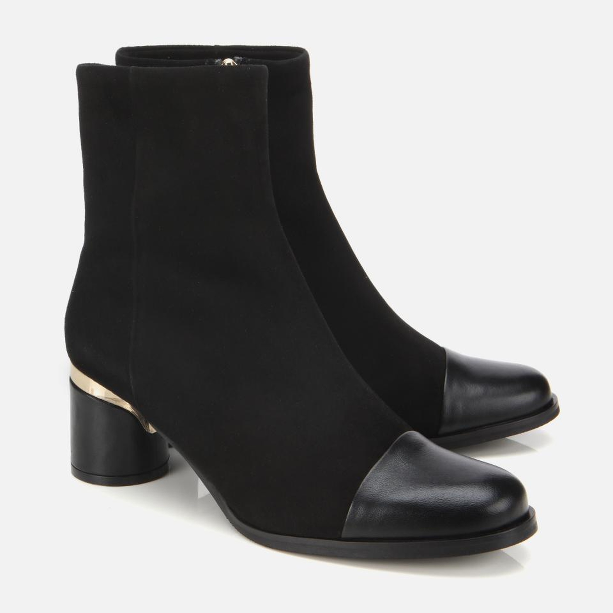 Kadın Süet Deri Siyah Gold Detaylı Bilekte Topuklu Bot