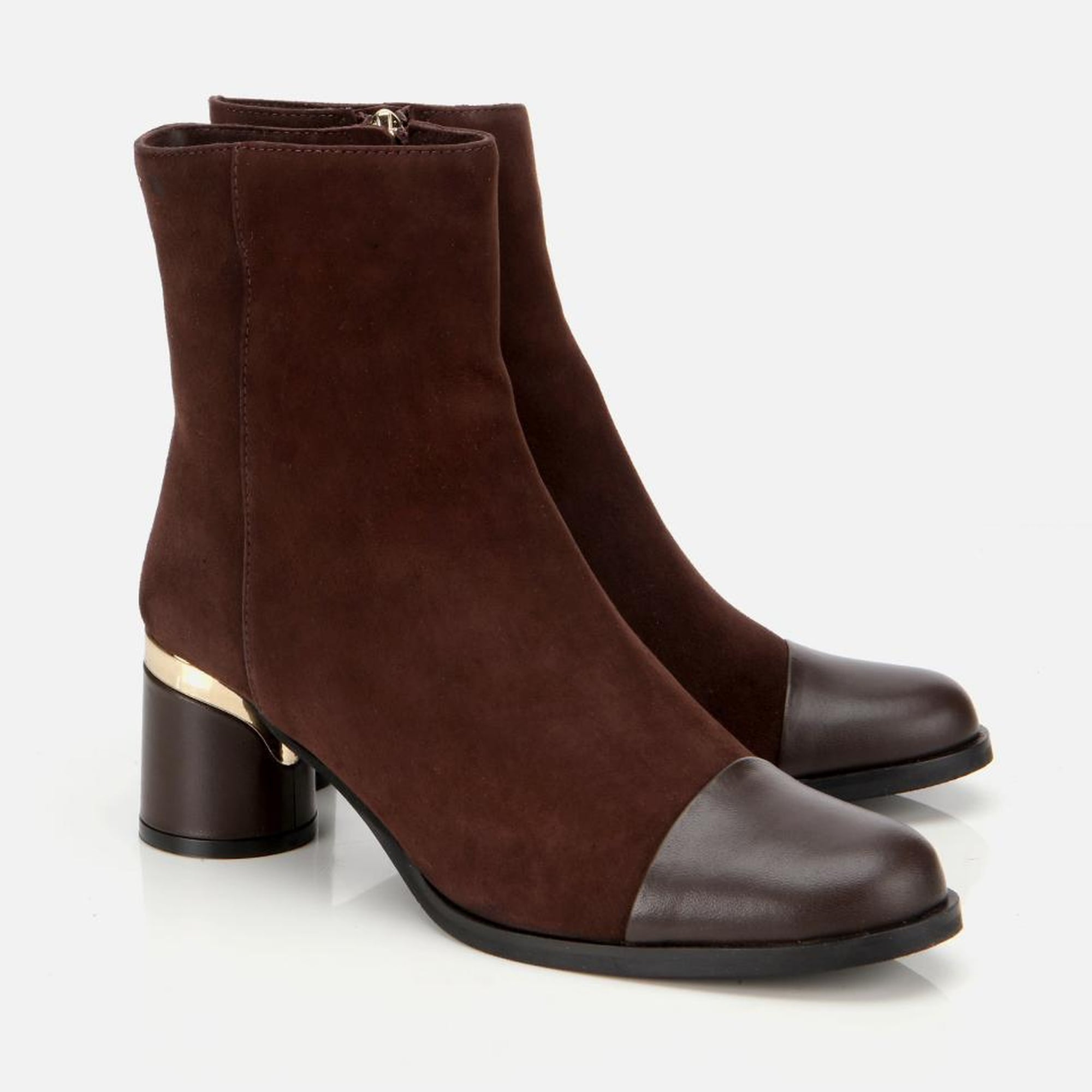 Kadın Süet Deri Kahverengi Gold Detaylı Bilekte Topuklu Bot