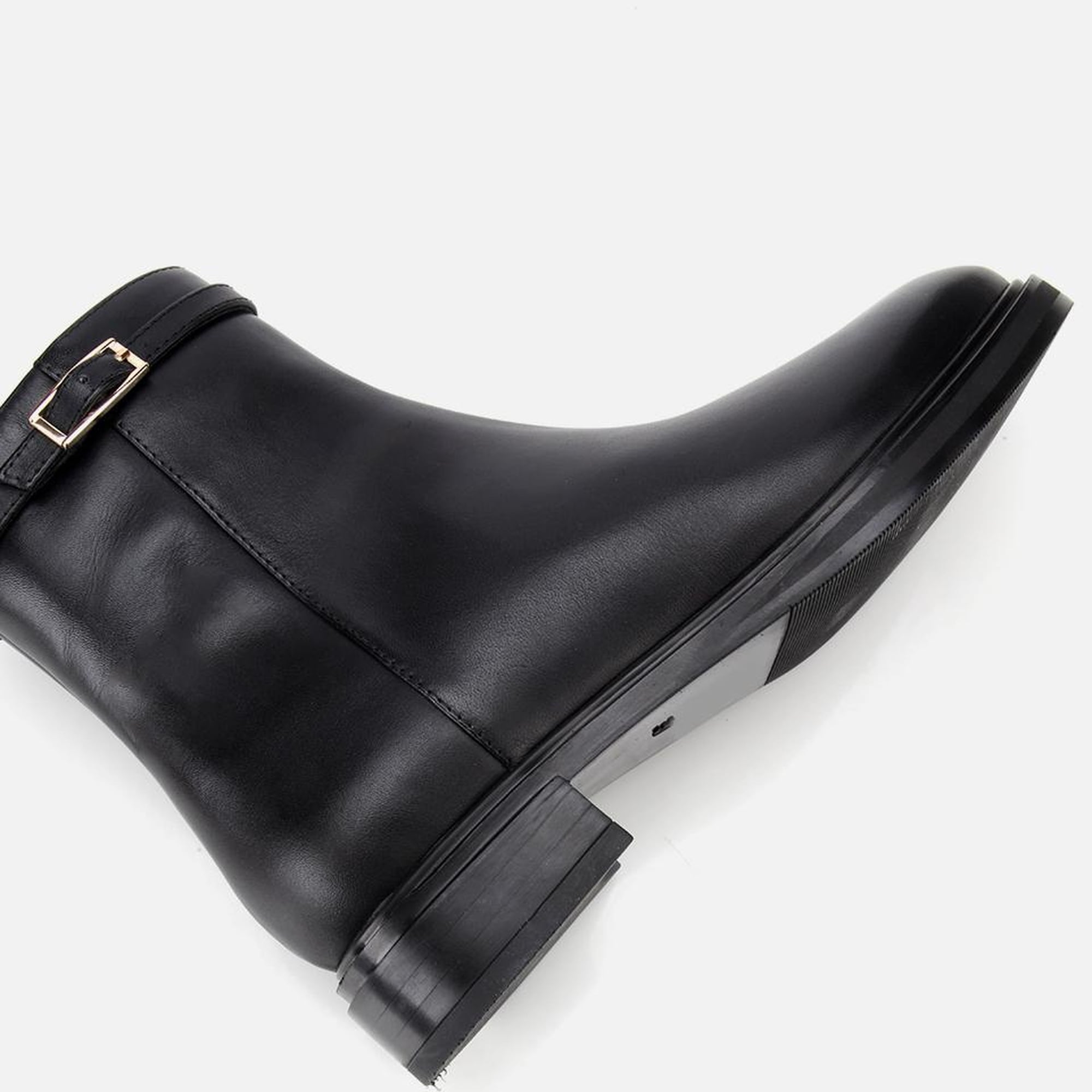 Kadın Deri Siyah Tokalı Düz Bot