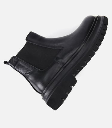  Kadın Deri Siyah Lastik Detaylı Kalın Tabanlı Düz Bot