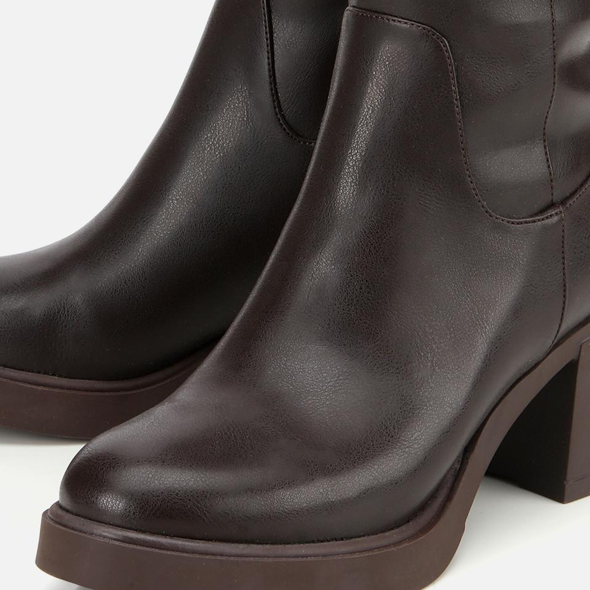 Kadın Kahverengi Yüksek Topuklu Çizme