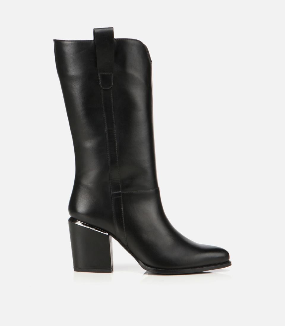  Kadın Deri Siyah Metal Detaylı Topuklu Çizme