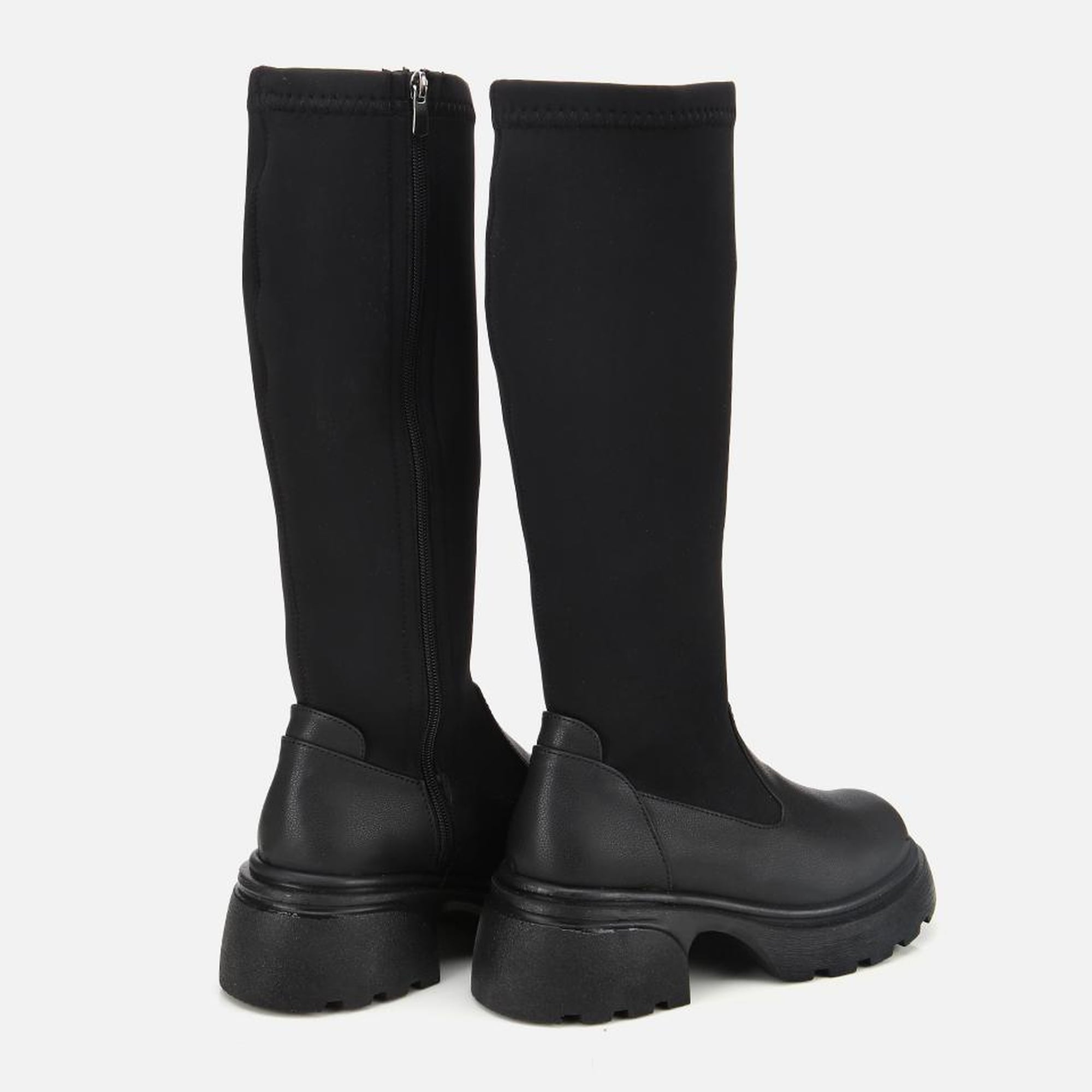 Kadın Siyah Streç Kalın Tabanlı Düz Çizme