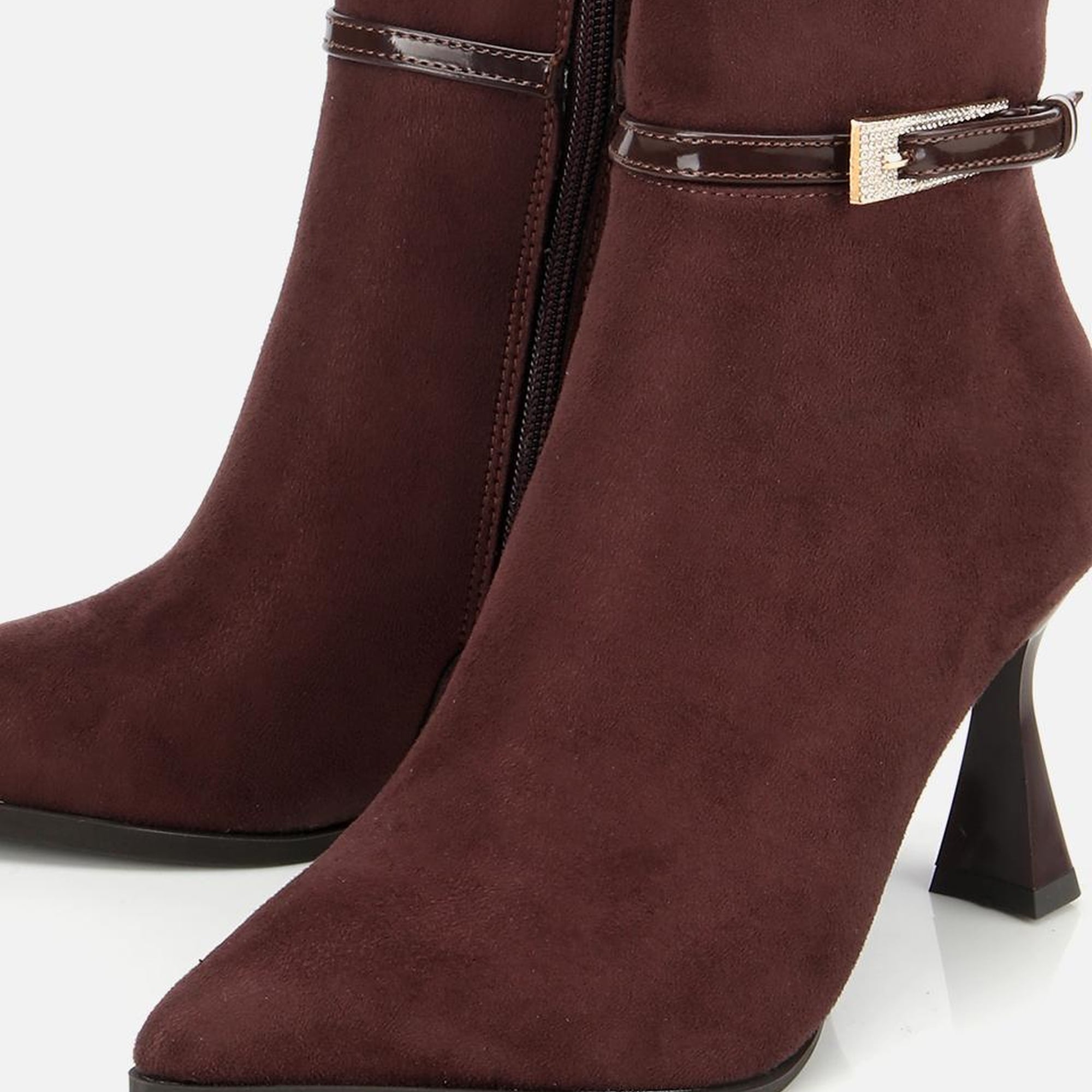 Kadın Süet Kahverengi Tokalı İnce Topuklu Bot