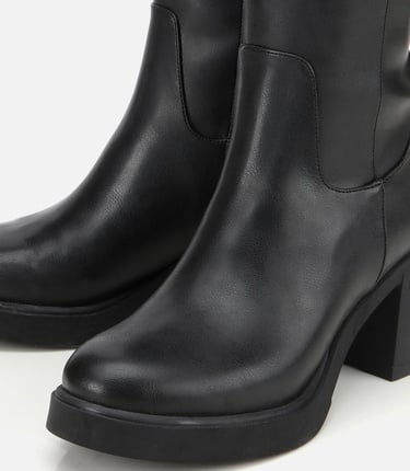  Kadın Siyah Yüksek Topuklu Çizme