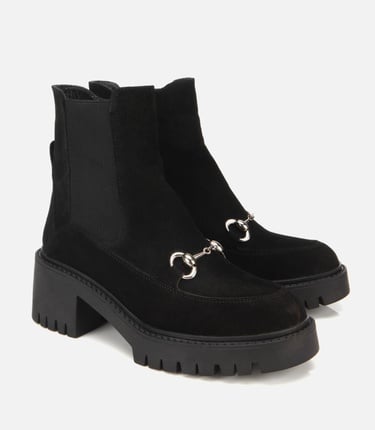  Kadın Süet Deri Siyah Tokalı Lastik Detaylı  Kalın Tabanlı Topuklu Bot