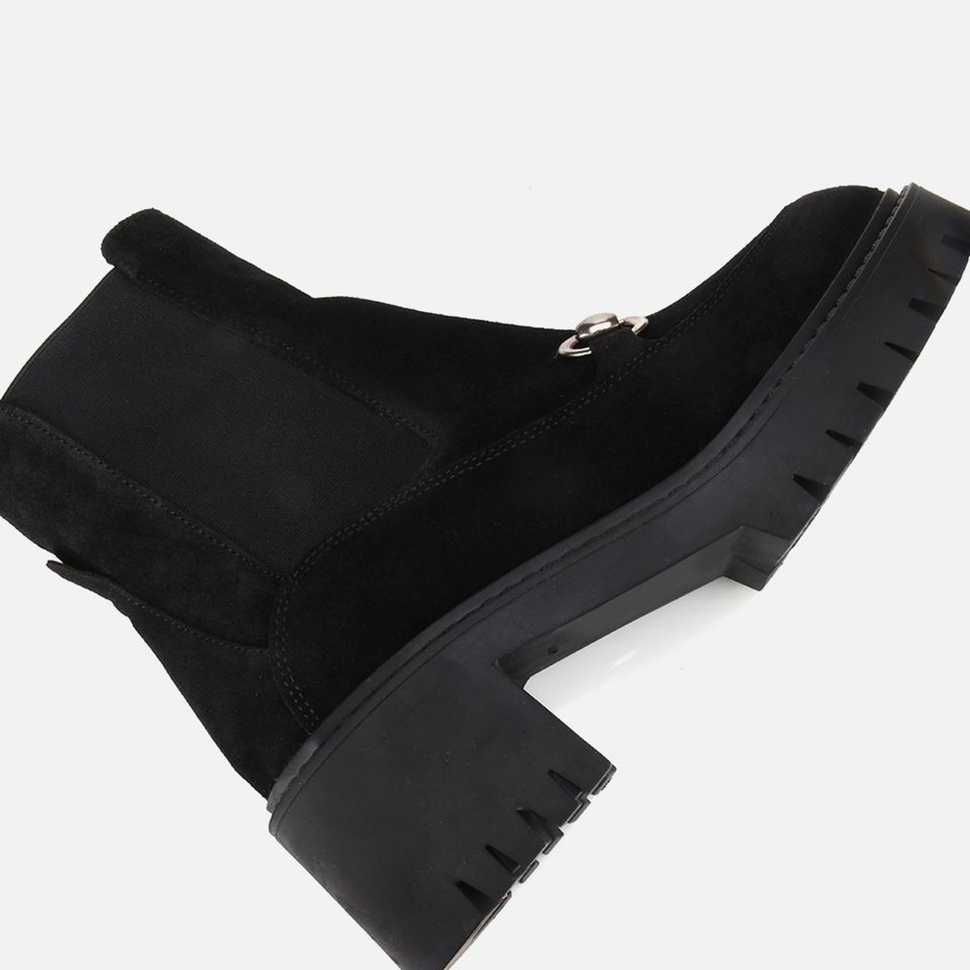 Kadın Süet Deri Siyah Tokalı Lastik Detaylı  Kalın Tabanlı Topuklu Bot