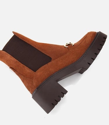  Kadın Süet Deri Taba Tokalı Lastik Detaylı  Kalın Tabanlı Topuklu Bot