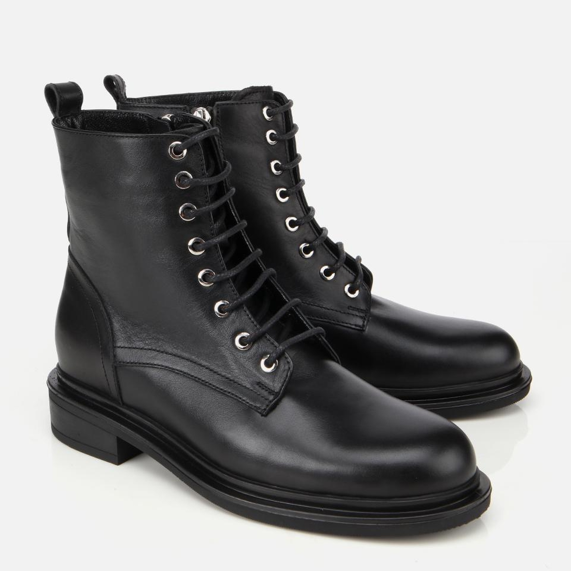 Kadın Deri Siyah Fermuarlı Postal Düz Bot