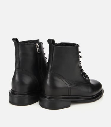  Kadın Deri Siyah Fermuarlı Postal Düz Bot