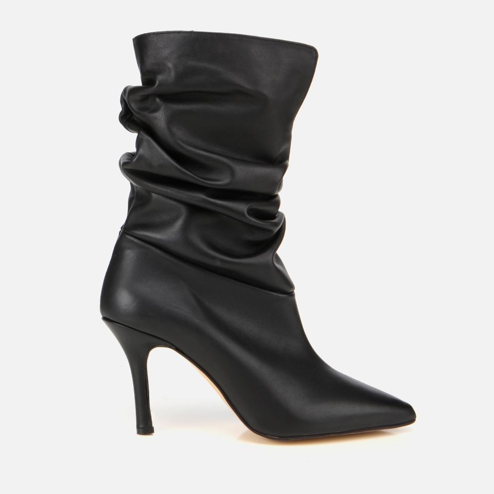 Kadın Deri Siyah Büzgülü Sivri Burunlu İnce Topuklu Bot