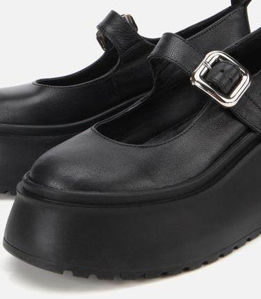  Kadın Deri Siyah Dolgu Topuklu Tokalı Babet