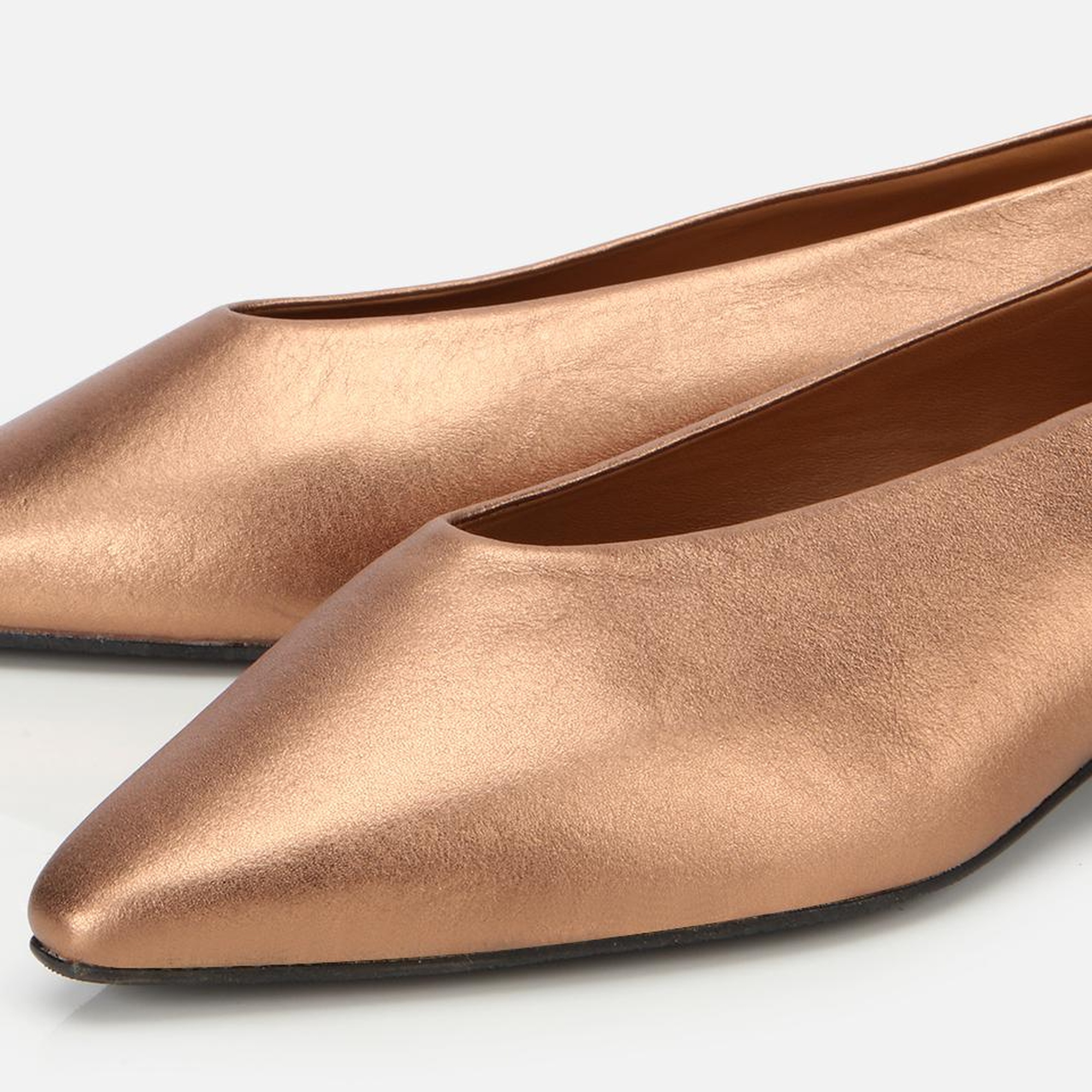 Kadın Deri Bronz Sivri Burunlu Babet