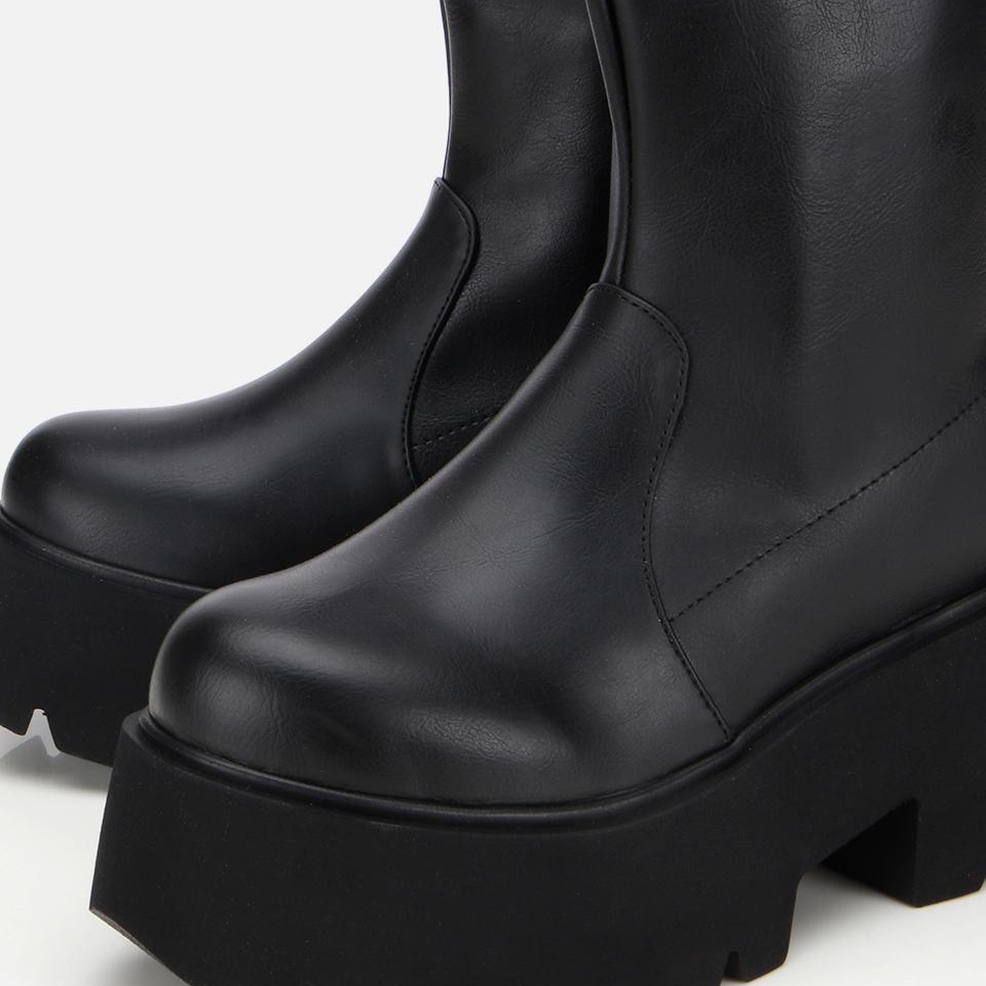 Kadın Siyah Streç Kalın Tabanlı Yüksek Topuklu Bot