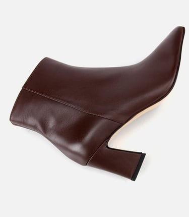  Kadın Deri Kahverengi Sivri Burunlu Bilekte Topuklu Bot