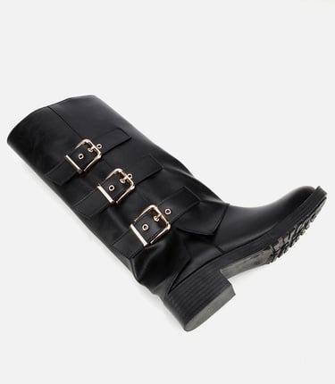  Kadın Siyah Tokalı Düz Çizme