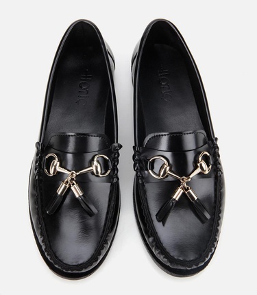  Kadın Rugan Siyah Püsküllü Klasik Loafer