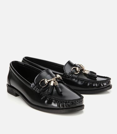  Kadın Rugan Siyah Püsküllü Klasik Loafer