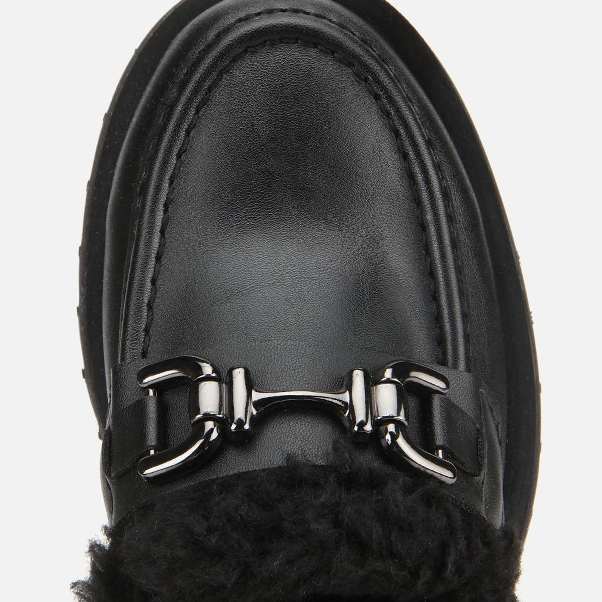 Kadın Siyah Kürklü Tokalı Kalın Tabanlı Günlük Loafer