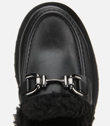  Kadın Siyah Kürklü Tokalı Kalın Tabanlı Günlük Loafer