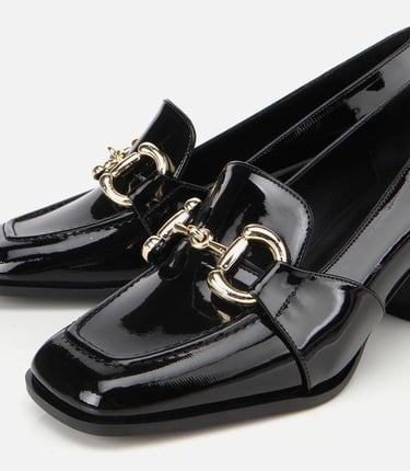  Kadın  Rugan Siyah Tokalı Kare Uçlu Topuklu Klasik Loafer