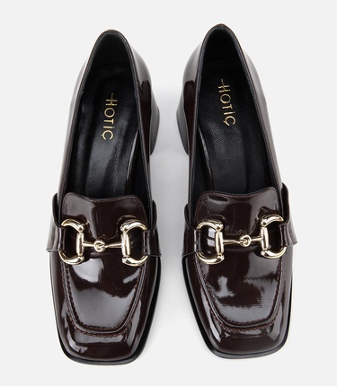  Kadın  Rugan Kahverengi Tokalı Kare Uçlu Topuklu Klasik Loafer