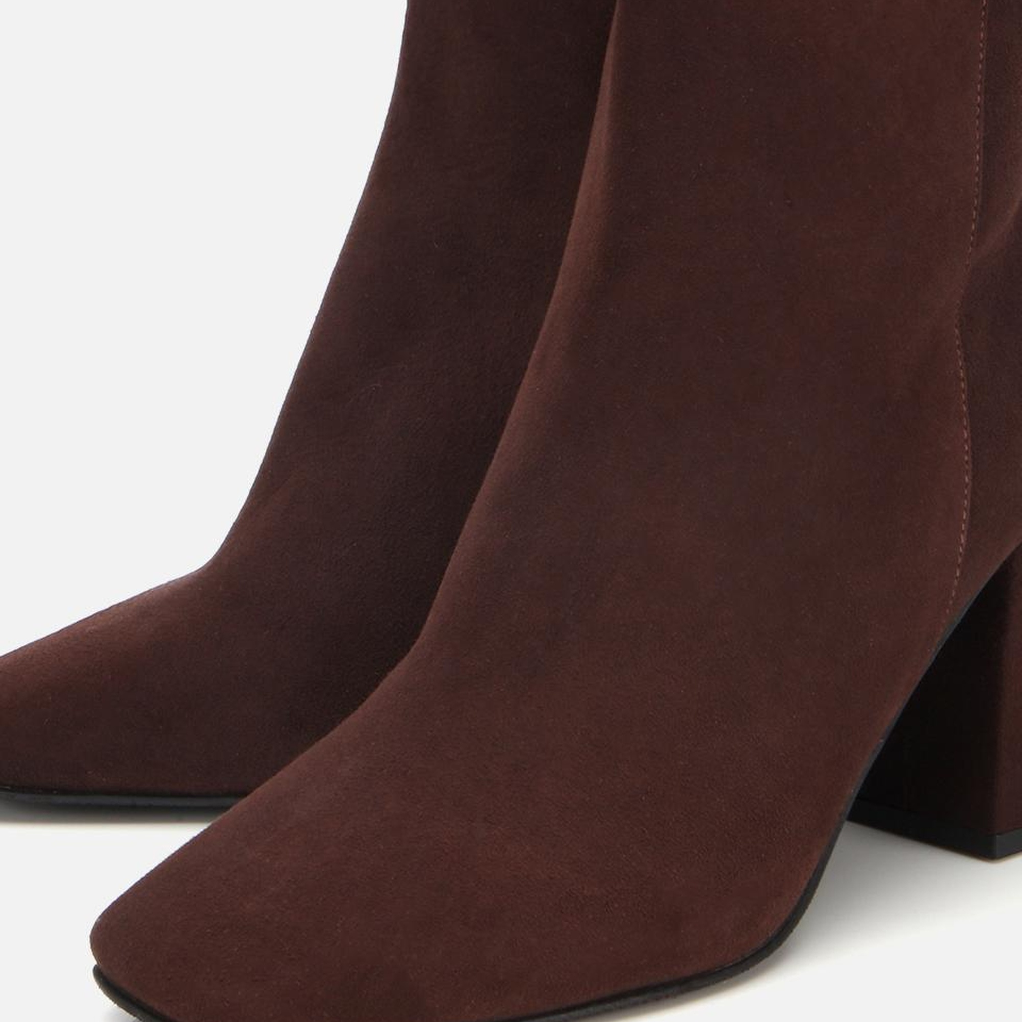 Kadın Süet Deri Kahverengi Tokalı Kare Uçlu Bilekte Topuklu Bot