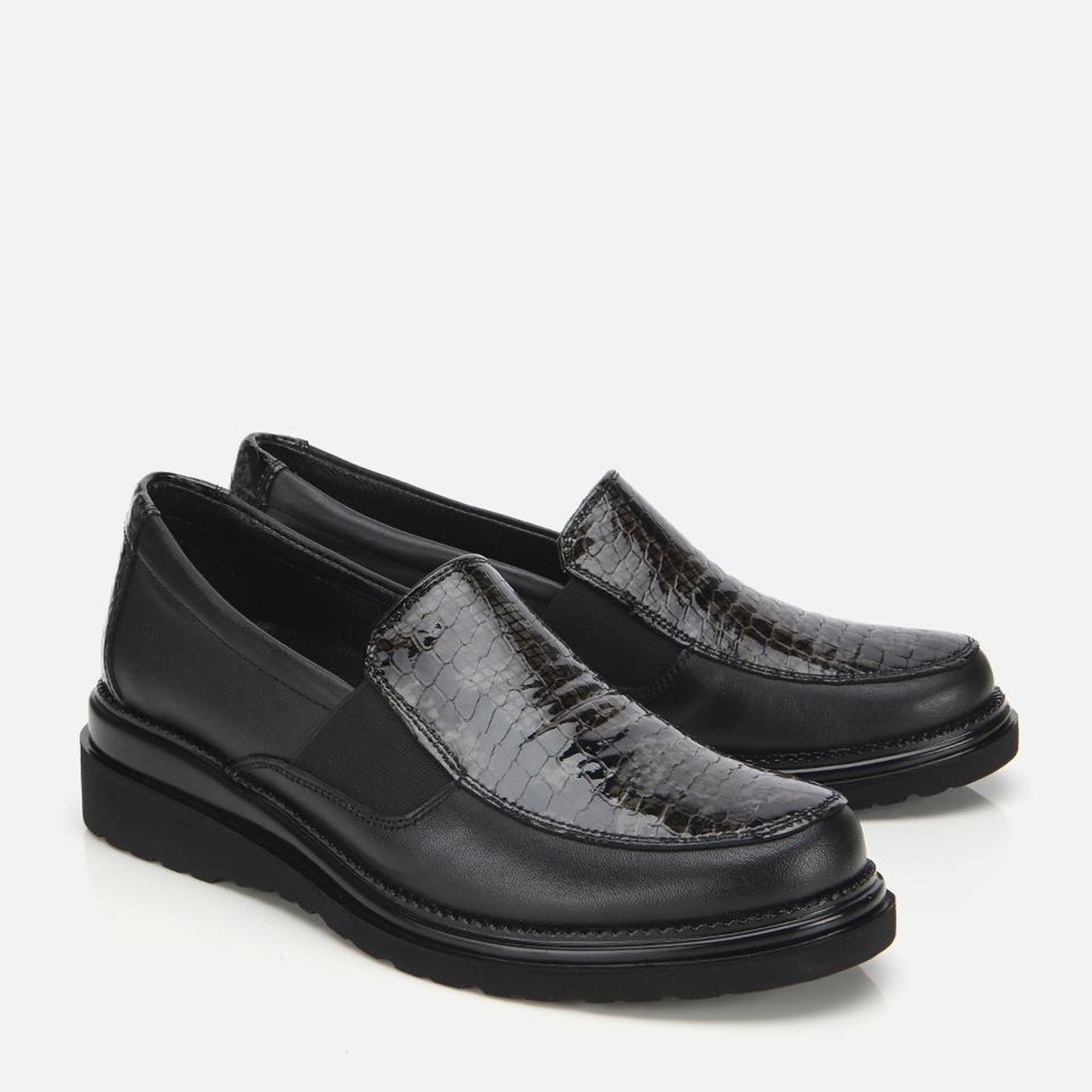 Kadın Deri Siyah Yılan Baskılı Dolgu Topuklu Günlük Loafer