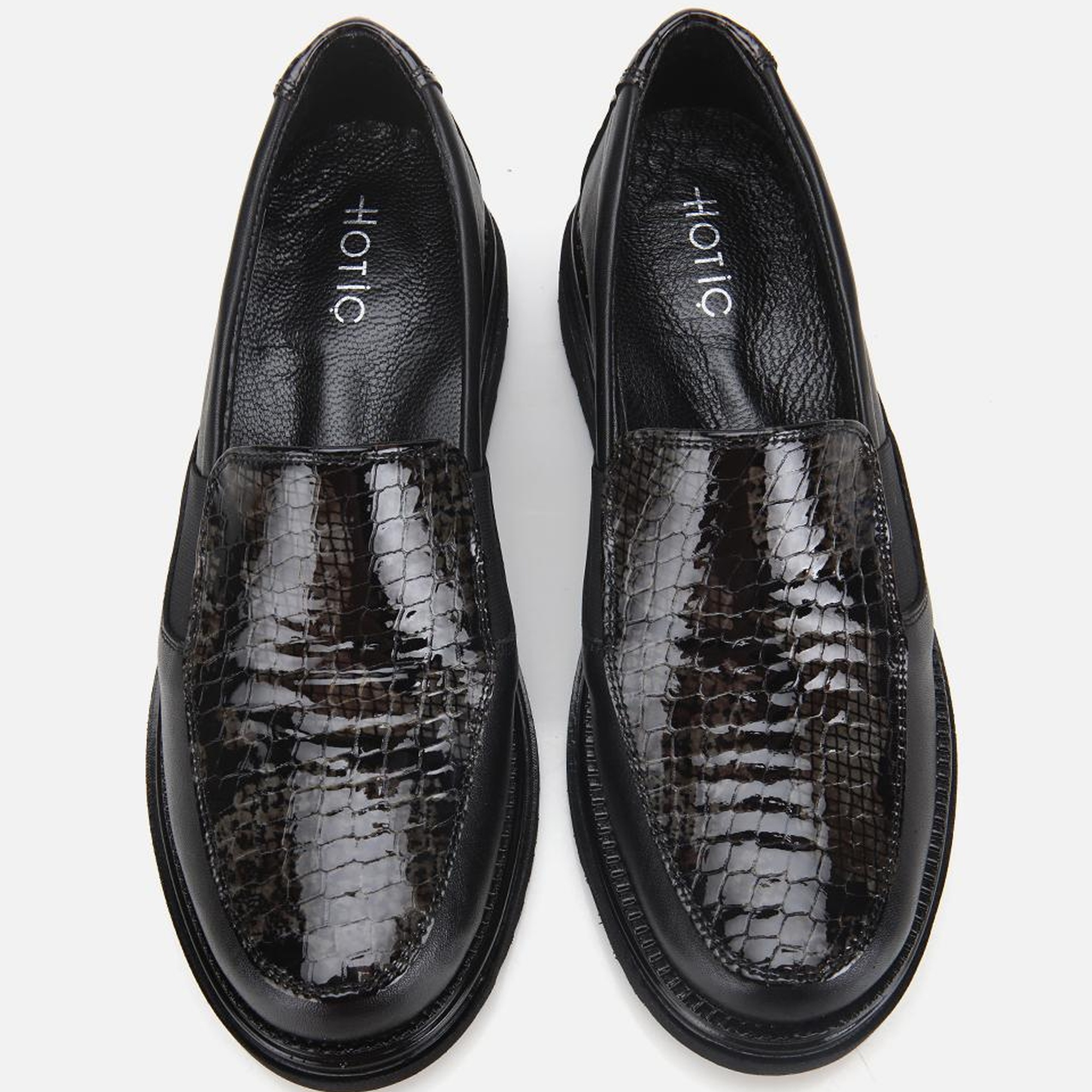 Kadın Deri Siyah Yılan Baskılı Dolgu Topuklu Günlük Loafer