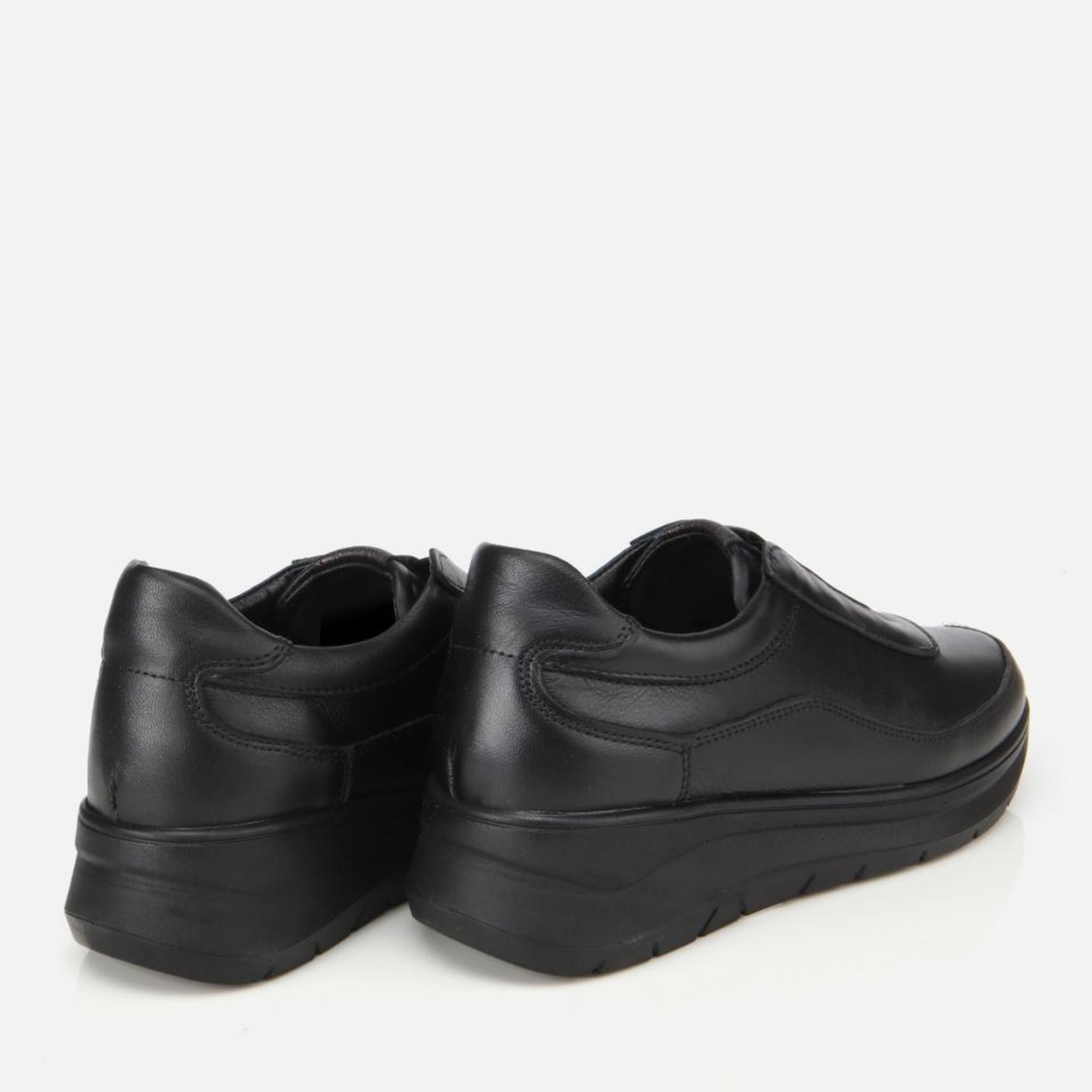 Kadın Deri Siyah Lastik Detaylı Dolgu Topuklu Günlük Loafer