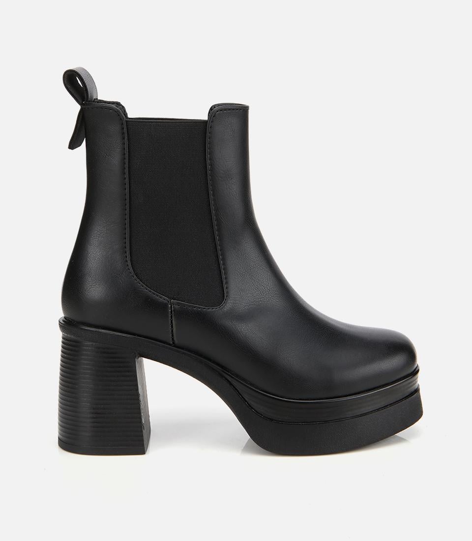  Kadın Siyah Lastik Detaylı Kalın Topuklu Bot